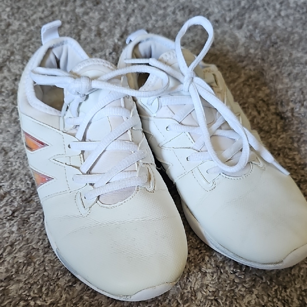 GK Accent Cheer Shoes